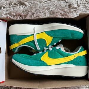 Nike waffle debut vntg